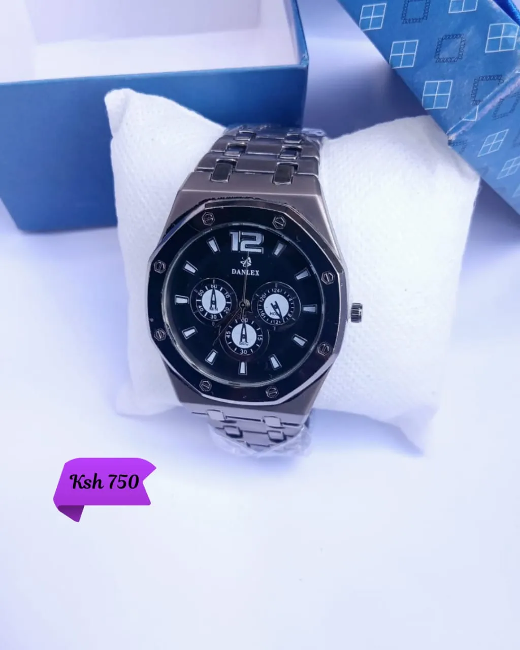 Danlex Luxury Analog Men’s Watch – Black Dial & Silver Bracelet